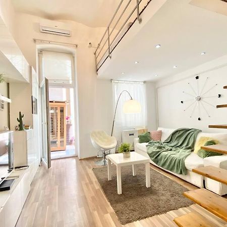 Stay Cool! Apartment With Sauna And Private Garden 부다페스트 외부 사진